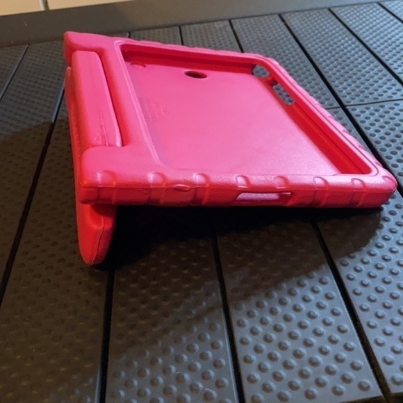 Samsung Galaxy Tab A. 8.0 (2015) SM-T350 8 inch - Picture 5 of 9